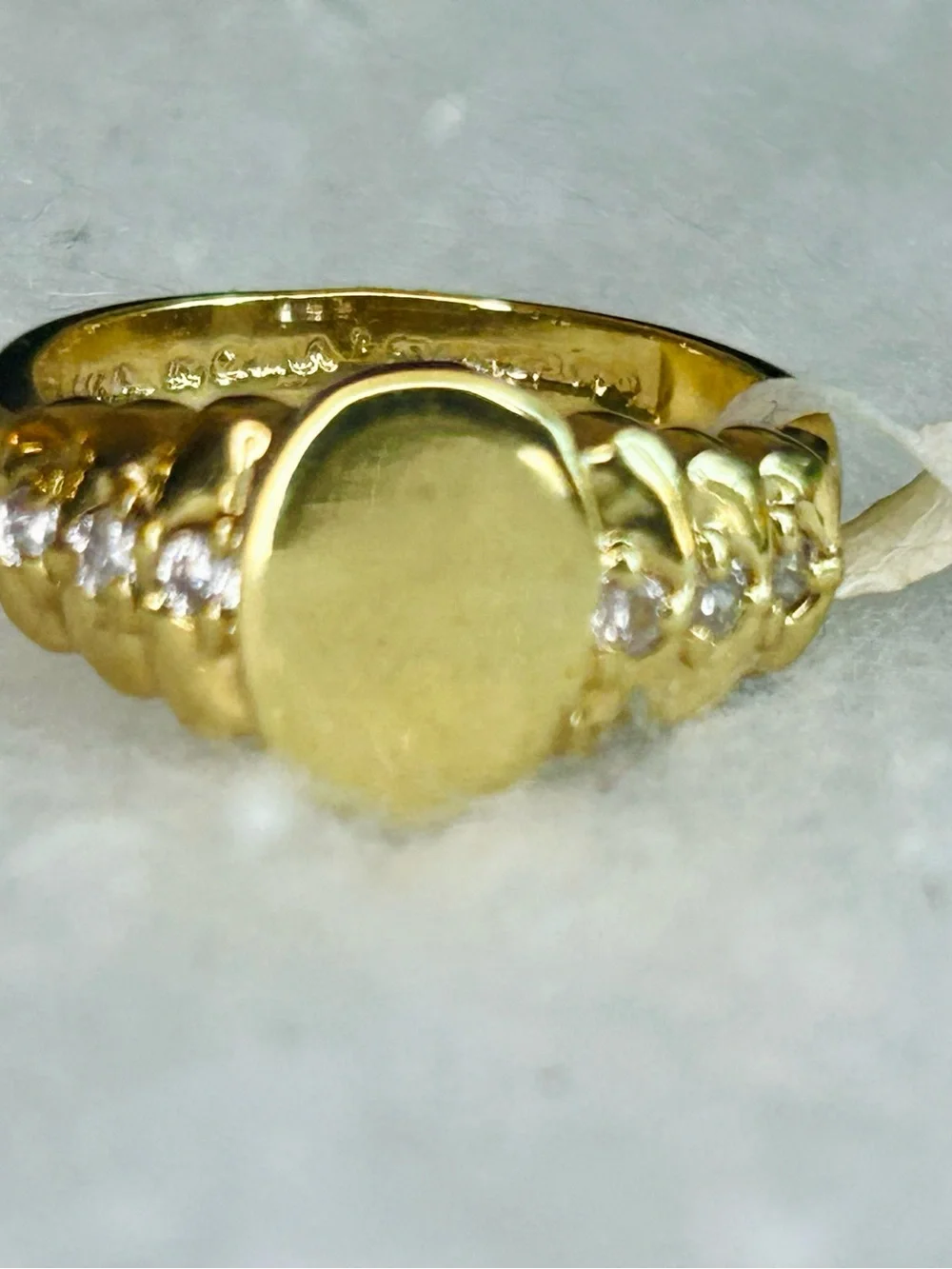 Vintage Gold Tone Oval Signet Ring with Clear Accent Stones – Size 8